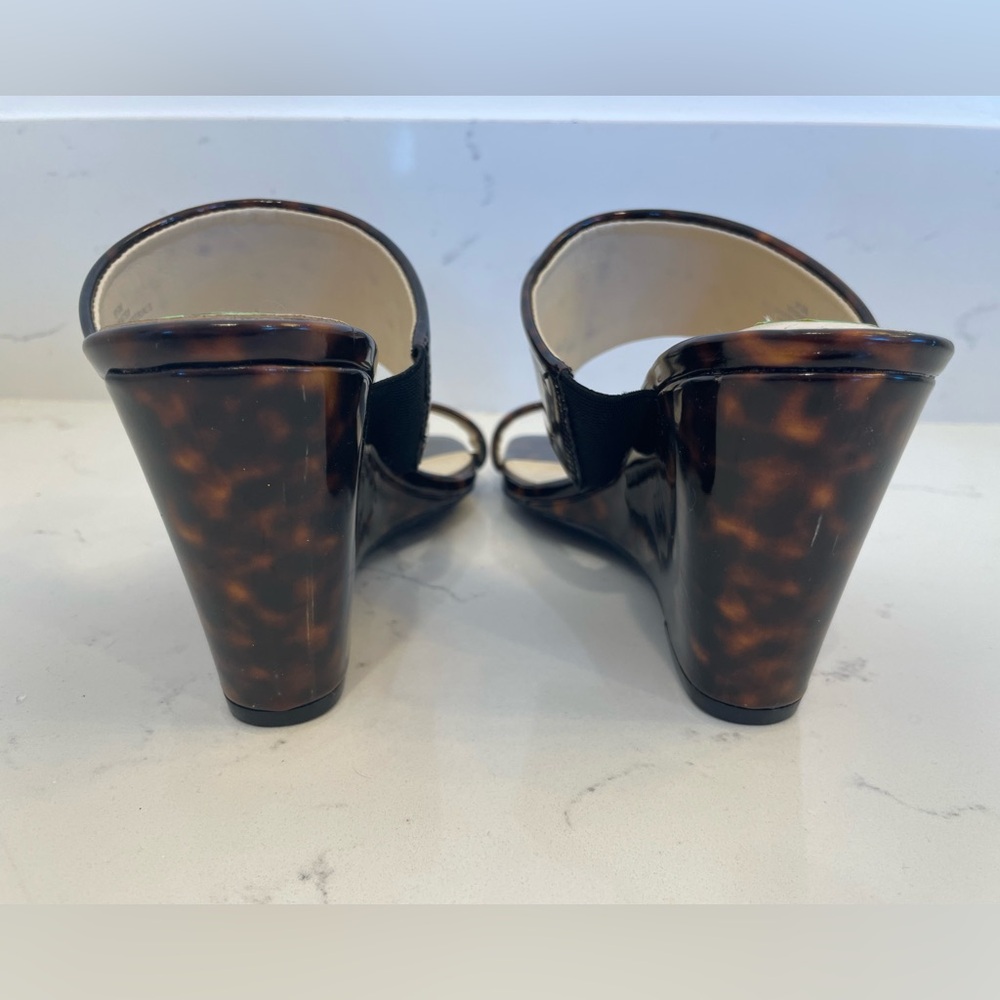 NWT Nine West Tortoise Shell Thick Strap Wedges - Picture 4 of 12